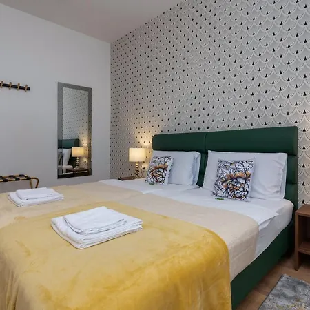 Aurora 4* Пула