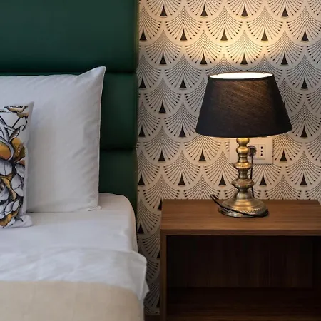 Aurora Guest house